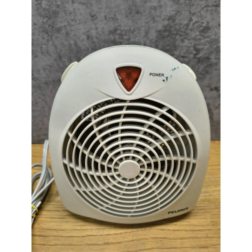 Pelonis HF-0003 Fan-Forced Space Heater White 120V 3 Heat Auto Shut-Off